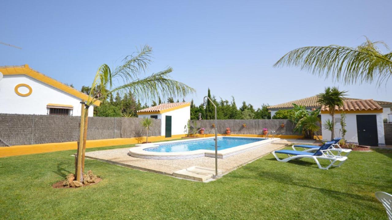 קוניל דה לה פרונטרה Chalet Con Piscina En Roche Viejo מראה חיצוני תמונה