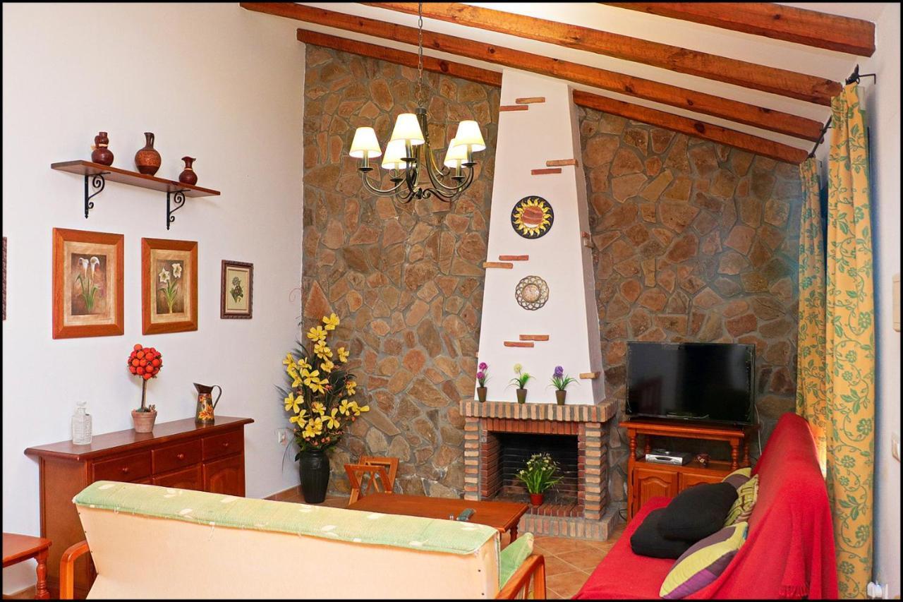 קוניל דה לה פרונטרה Chalet Con Piscina En Roche Viejo מראה חיצוני תמונה