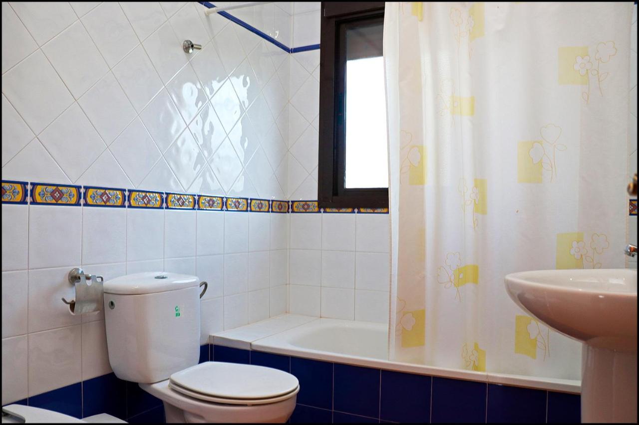 קוניל דה לה פרונטרה Chalet Con Piscina En Roche Viejo מראה חיצוני תמונה